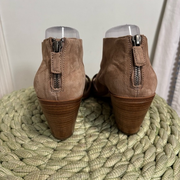 Eileen Fisher Ann Tan Nubuck Soft Crisscross Strap Block Heel Sandals - Picture 7 of 10